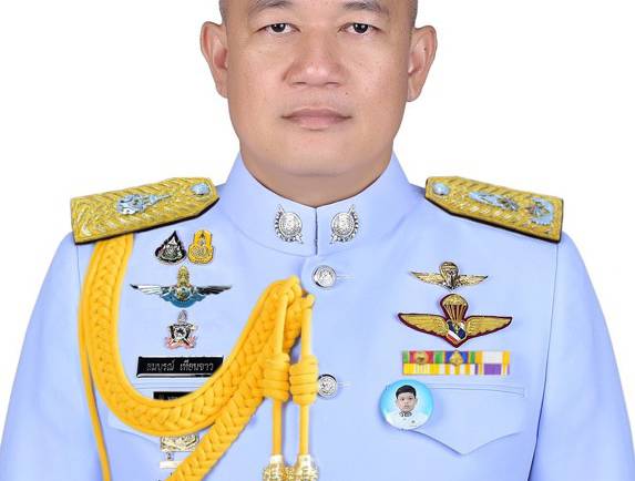 พลตำรวจตรี สมบูรณ์ เทียนขาว